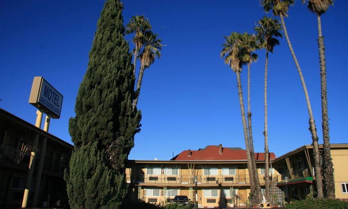 Chinatown Hotel | Civic Center Lodge