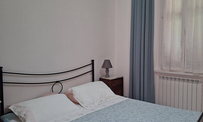Civitavecchia Apartment | Civitavecchia Porto Peacocks Tourist Apartment