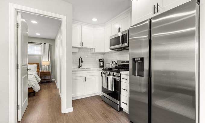 Port Hueneme Apartment | Clara 440