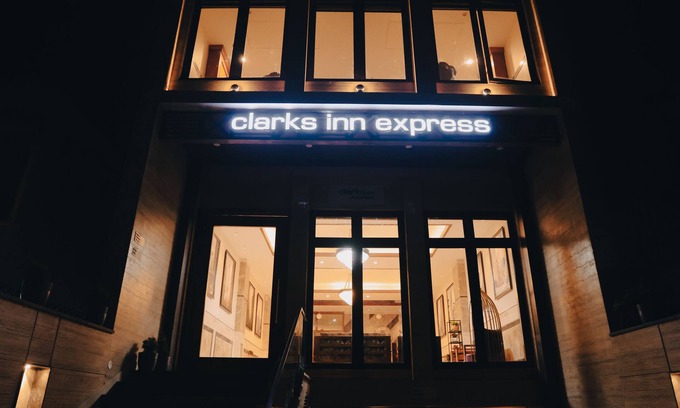 Bullawala Hotel | Clarks Inn Express Dehradun