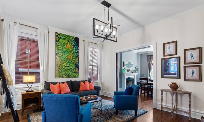 Shaw House | Classic Home Near Botanical | JZ Vacation Rentals
