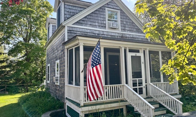 Rye House | Classic Rye Beach Cottage
