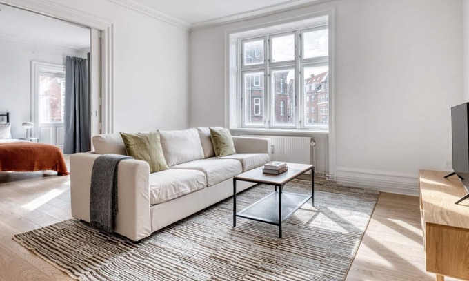 Vesterbro Apartment | Classic Vesterbro 2BR w/ W/D, Office & Balcony, nr Kødbyen, by Blueground