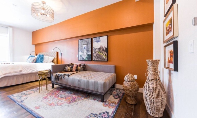 Kessler Hotel | Classic1 King Bed (Machu Picchu)