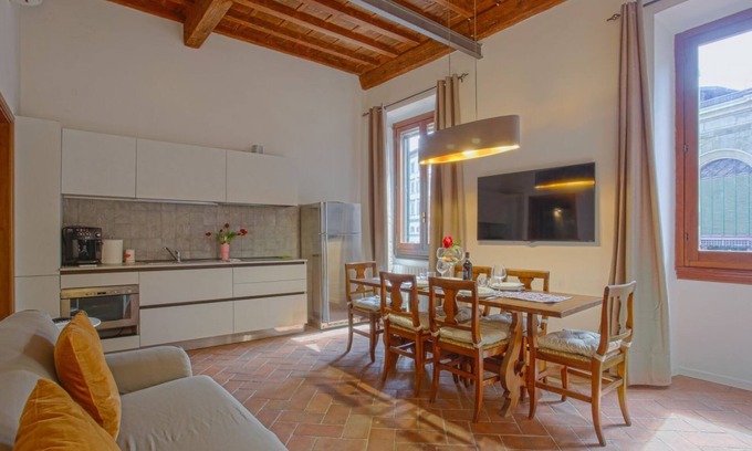 San Lorenzo Apartment | Classy apartment-Hosted by Sweetstay