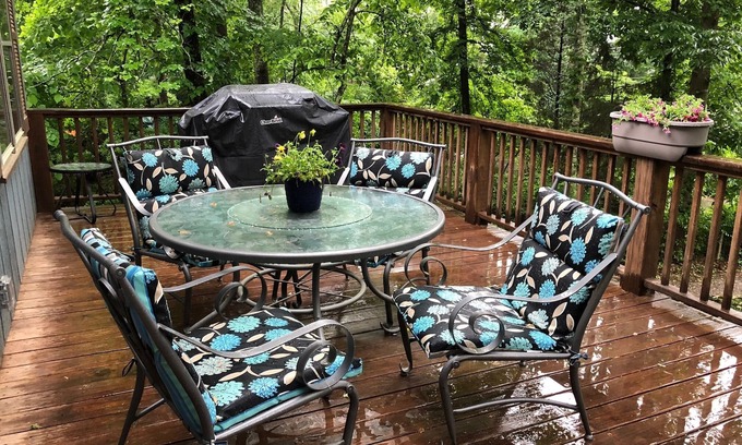 Arden House | Clean~2.5 mi Airport I -26 ~ DINING -15 Min BILTMORE~ Asheville Breweries GOLF
