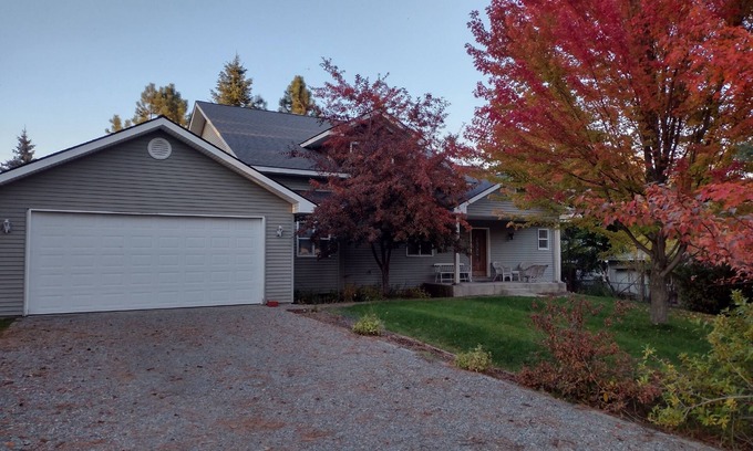 Post Falls House | Clean, cozy, centrally located, & unique, the Reader's Retreat is one of a kind!