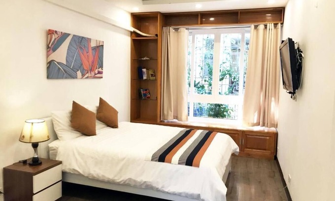 Old Quarter Apartment | Clean/Cozy/Central Location wth smart TV [Deluxe Room]