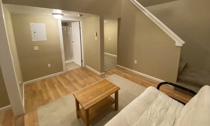 Westerly Apartment | Clean Loft Near Beaches