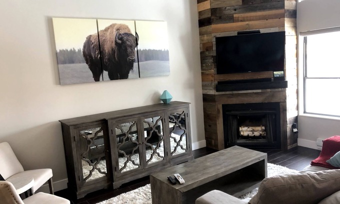 Eden Condo | Clean Mountain Living - Hiking, Biking, Boating, Golfing, Skiing