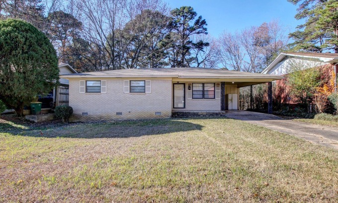 Little Rock House | Clean Safe Comfortable Housing - Convenient Area