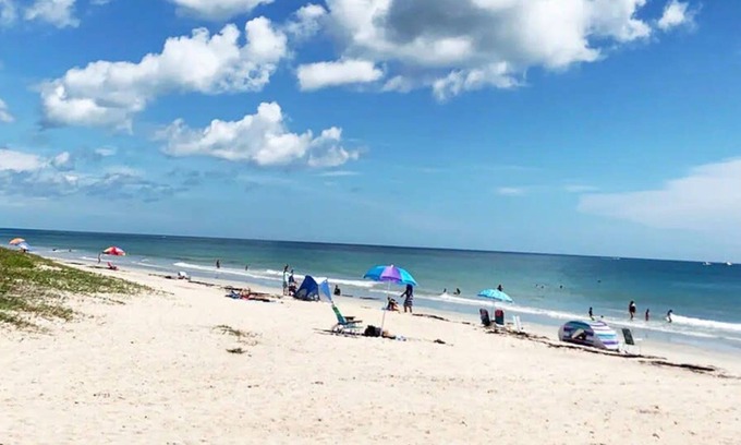 Fort Pierce Shores House | Clean Spacious Waterfront 2bd 2ba Sleeps 8