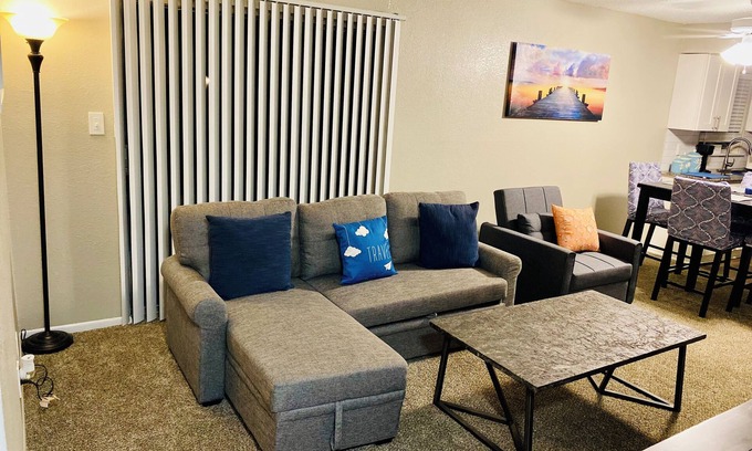 Clearwater Apartment | Clearwater Hideaway - Townhouse apartment conveniently located