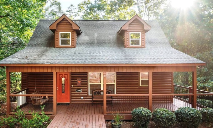 Seneca Apartment | Clemson Lake Cabin