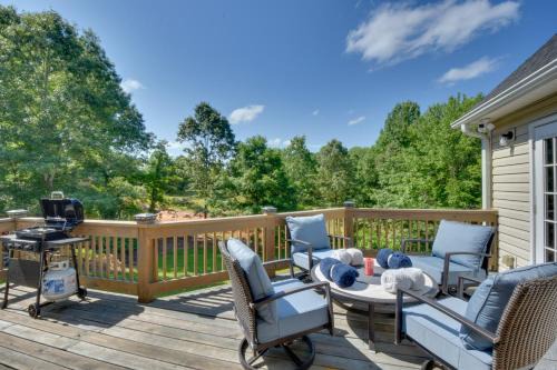 Helen House | Cleveland Retreat with Deck 2 Mi to Winery!