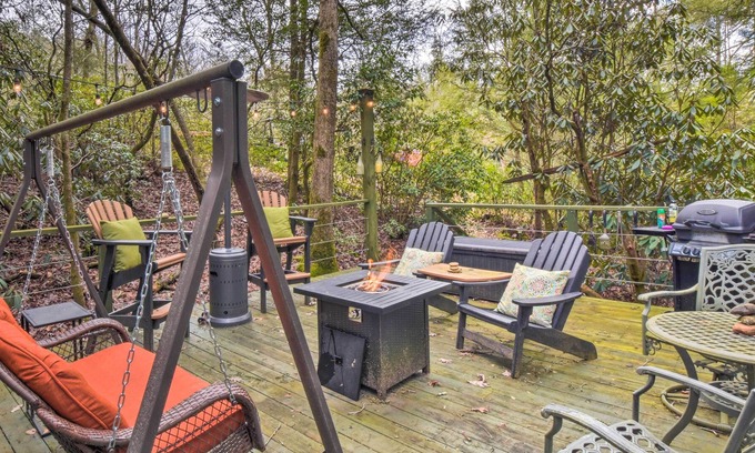 Cleveland Apartment | Cleveland Vacation Rental w/ Creek Access