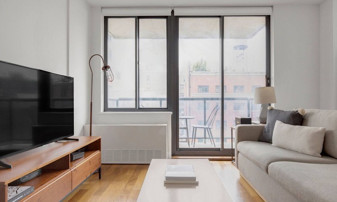 Gramercy Apartment | Clever Gramercy Park Studio w/Gym, W/D, Doorman, View, by Blueground