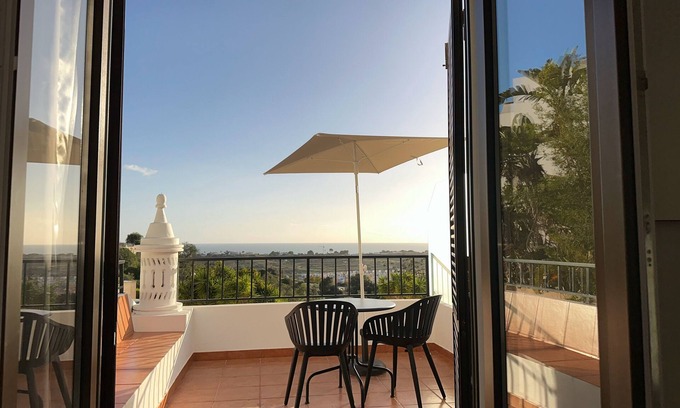 Patio Apartment | Cliff Enchantment - Pool and Sea View in Albufeira