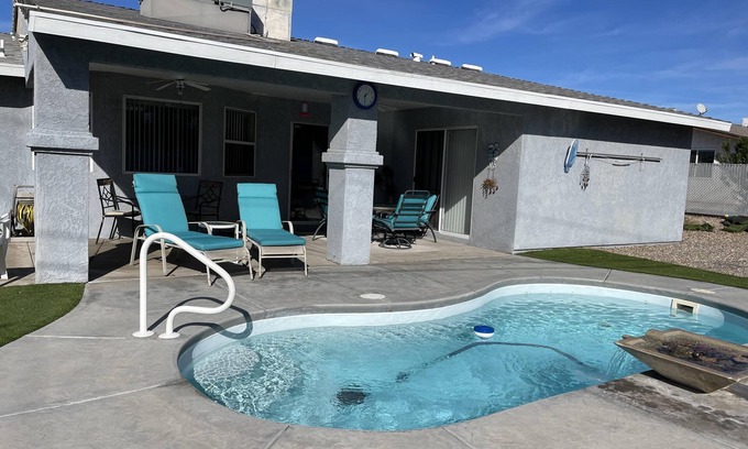 Lake Havasu City House | Cliffrose pool home with RV/Boat parking