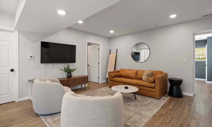 Clintonville Apartment | Clintonville | Brand New Apartment