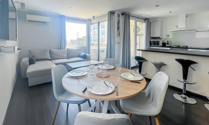 La Bocca Apartment | CLOSE SEA - Terrace with Sea View, AC and Parking - BENAKEY