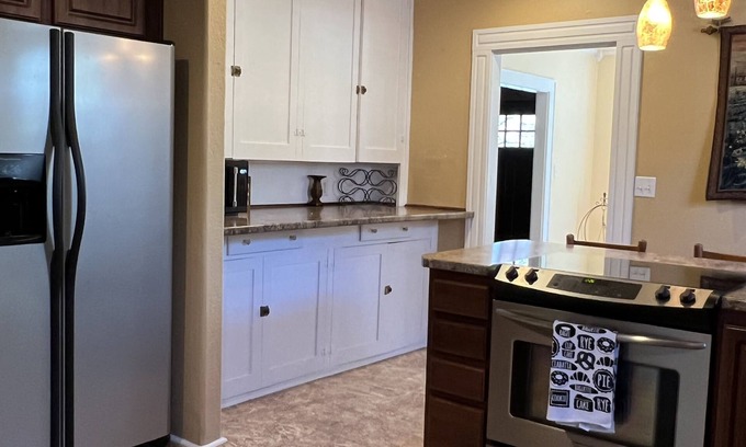 Sweetwater House | Close to anything you would need. Enough room for the family.