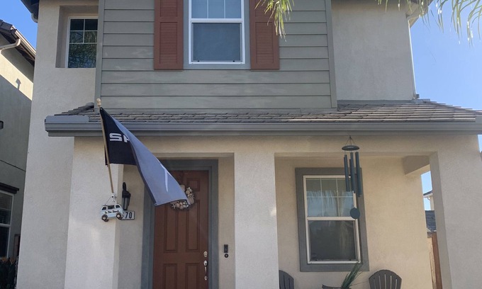 Loma Alta House | Close to beaches and Legoland. Less than 1hr to Disneyland
