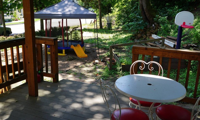 Corbett - Terwilliger - Lair Hill House | Close To Most Happening Place In Portland