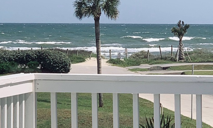 Pirates Beach House | Close to the Beach !