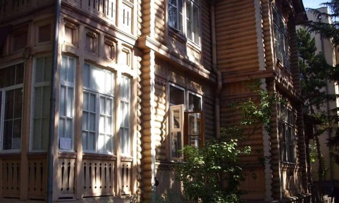 Borjomi House | Closer to nice parks, cafes and all stores