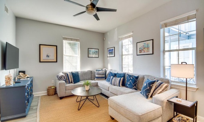 Bay St Louis Apartment | Cloud 9 on the Gulf, 1 Mi to Beach Pet Friendly