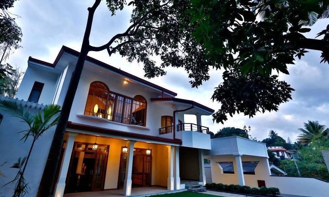 Kandy House | Clove Villa