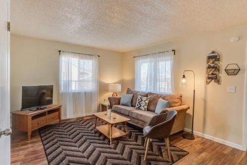 Colorado Springs House | CO Traveler's Value Parks Sunsets CO Perfect