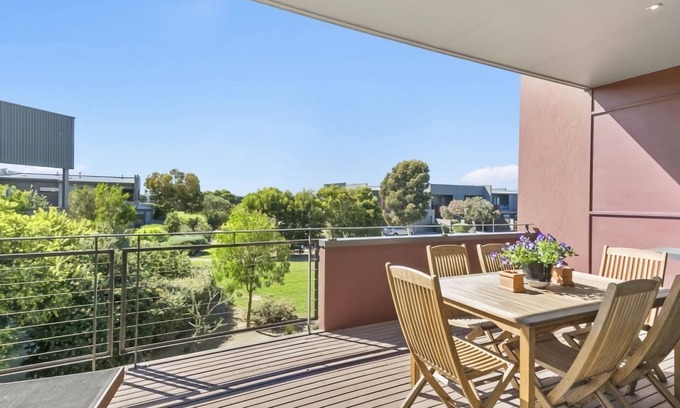 Torquay House | Coast Drive Beach and Golf 31