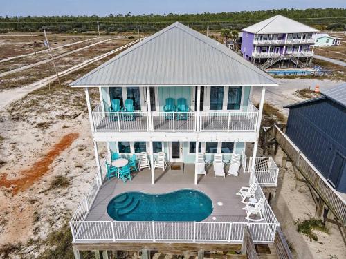 Southpointe House | Coast is Clear