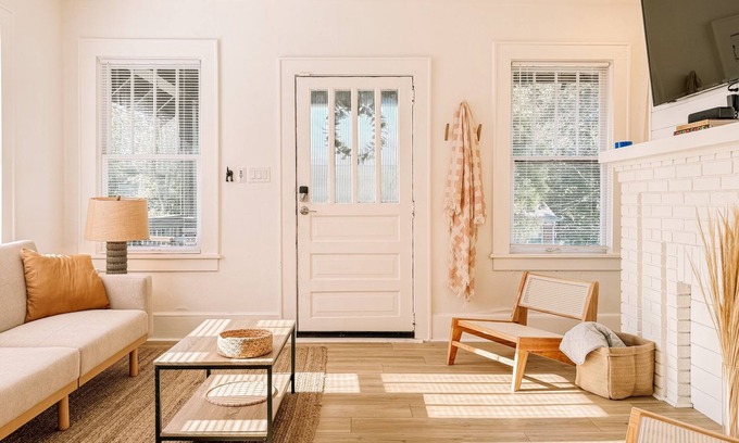 Charlotte House | Coastal 2-Bedroom Townhome located Close to Charlotte's Uptown