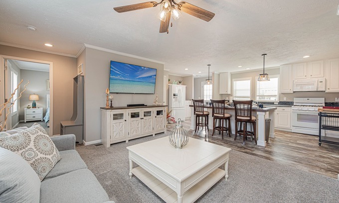 Milton House | Coastal Cottage 15 Minutes to Lewes Beach + Bike Trail Access.