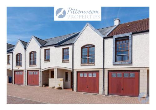 Crail House | Coastal Haven- stunning home in Crail