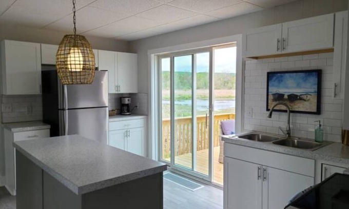 Beulah Hotel | Coastal Inn