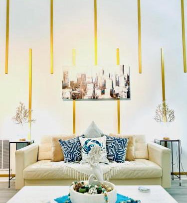 Charlotte House | Coastal Retreat Near Pineville and CLT