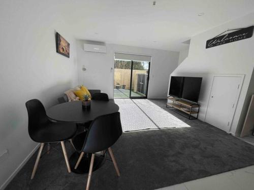 New Brighton House | Coastal Sanctuary