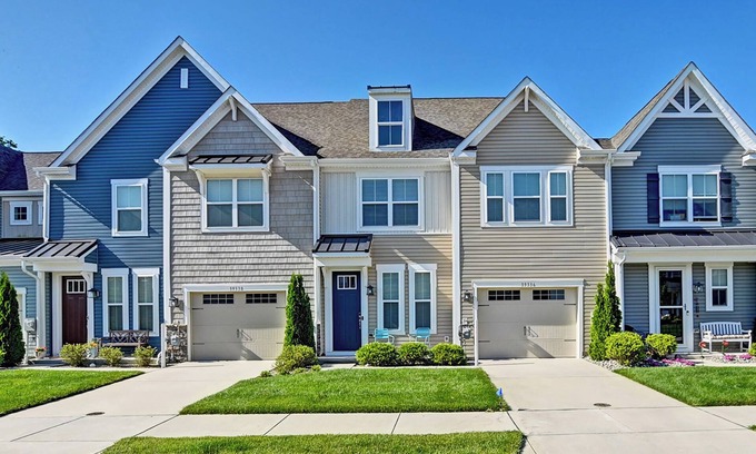Millville House | Coastal Style 3 Bed, 2.5 Bath Townhouse in Bishop's Landing Community! Pet Friendly! Wifi Available, Pool, Playground, Tennis, Fitness Center, Shuttle Service!