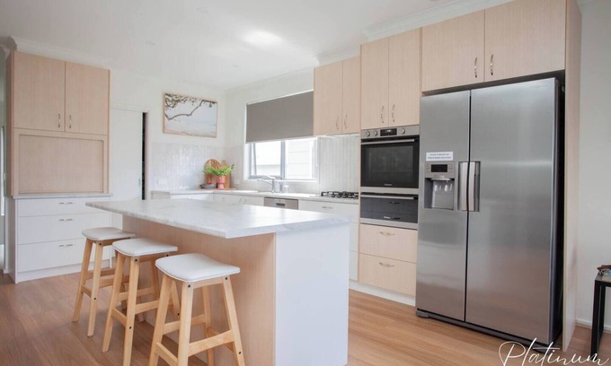 Indented Head House | Coastal View On The Esplanade