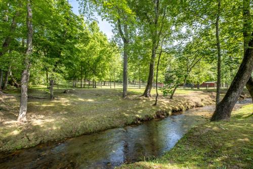 Murphy Other | Cobb Creek Cabins