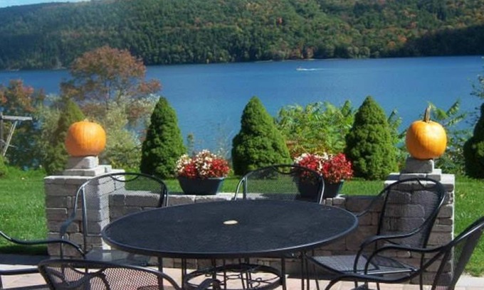 Cooperstown - Otsego Lake Cabin | Cobblescote on the Lake