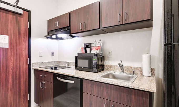 Mosinee Hotel | Cobblestone Hotel & Suites - Central Wisconsin Airport