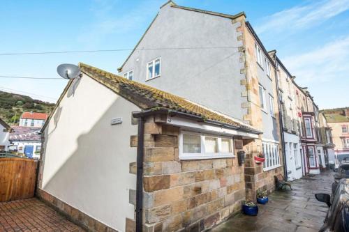 Staithes Apartment | Coble Cottage