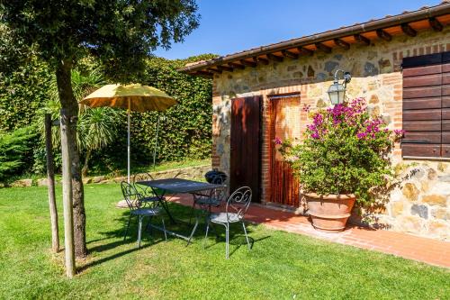 Magliano in Toscana Apartment | Coccinella