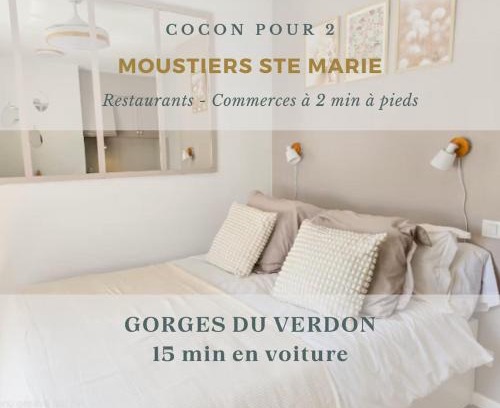 Moustiers-Sainte-Marie Apartment | Cocon pour 2 - vue sur le clocher