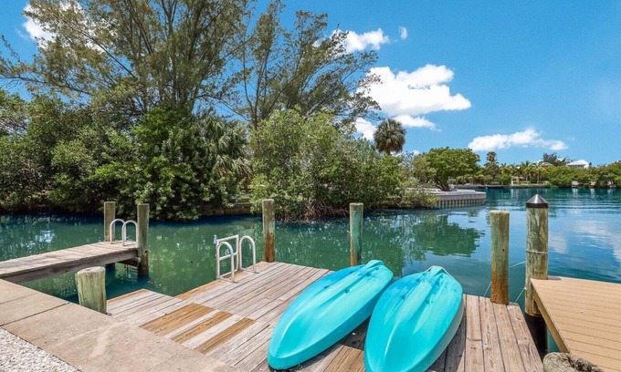 Anna Maria Condo | Coconut Bayou by Duncan Real Estate